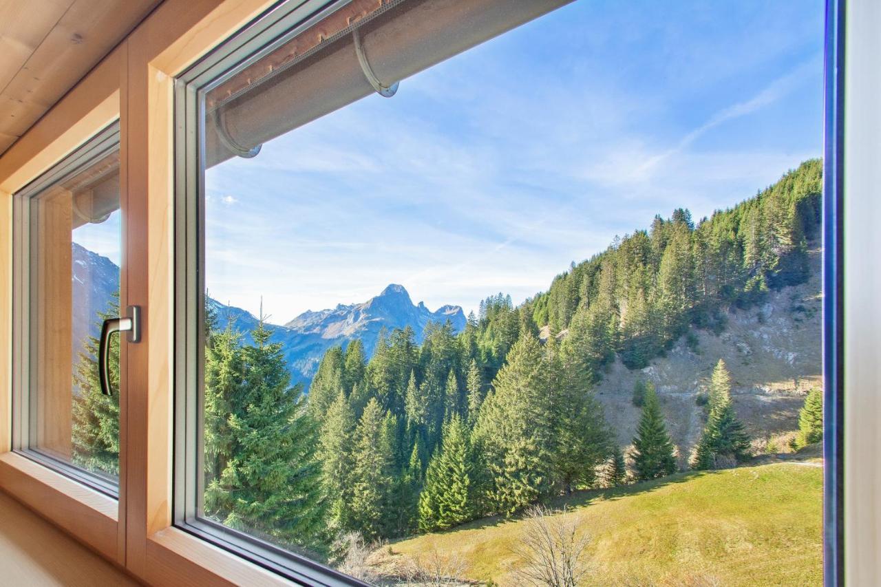 Haus Berghof Bed and Breakfast Schröcken Buitenkant foto